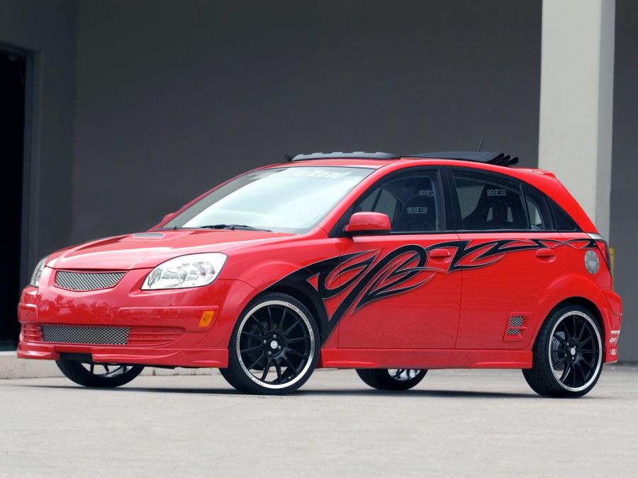  Kia Rio5 Red Rocket 2005 года  (фото 2 из 8)